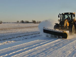 Vietām apgrūtināta sniega tīrīšana – tehniskie dienesti aicina siguldiešus ievērot sava īpašuma teritorijas
