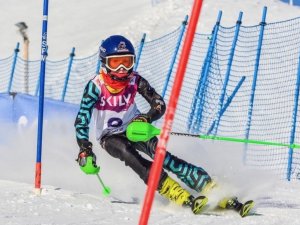 Noskaidroti sporta kluba „Pantera” sacensību uzvarētāji milzu slalomā