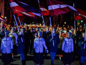 Godinot novadniekus un paceļot monumentālu Latvijas karogu, svinēsim Latvijas simtgadi