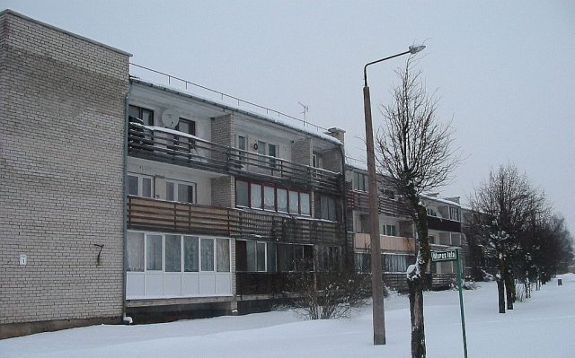 Noslēgts līgums par ERAF līdzfinansējuma piesaisti daudzdzīvokļu māju renovācijai  Helmaņa ielā