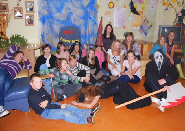 Spoku stāsti Dienas centrā „Cimdiņš”