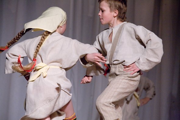 Siguldas novada skolas gatavojas tautisko deju kolektīvu skatei