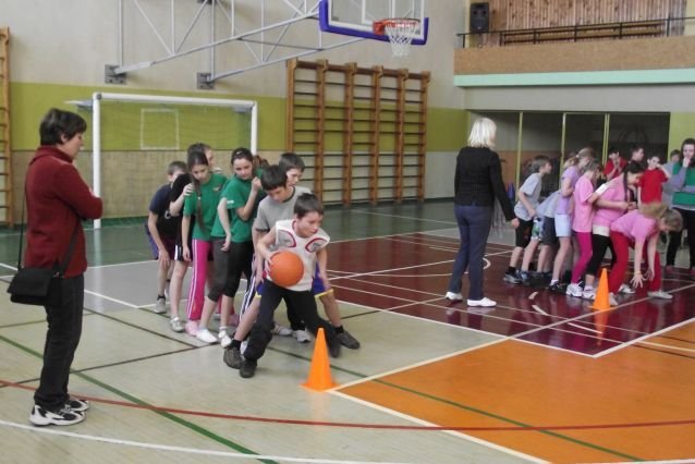 Sacensībās „Drošie un veiklie” uzvar Siguldas 3.pamatskolas 5. klašu komanda