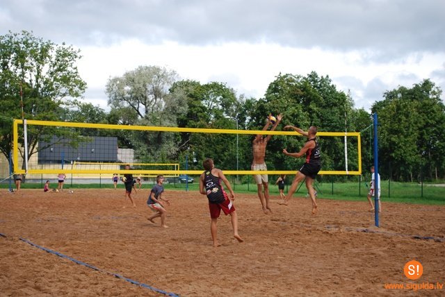 Siguldietis izcīna 1.vietu Latvijas Jaunatnes pludmales volejbola čempionāta finālsacensības