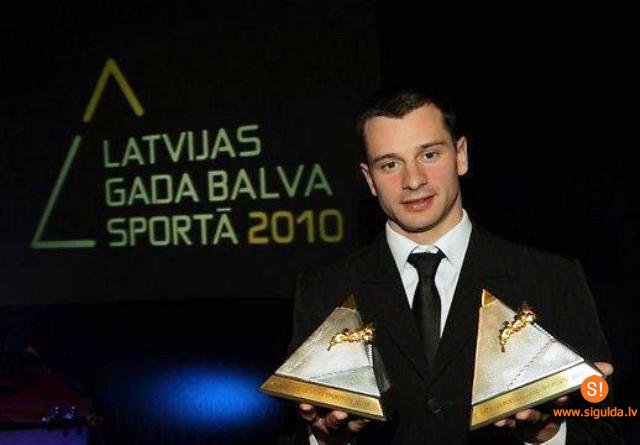 Siguldietis Martins Dukurs iekļūst populārāko sportistu trijniekā
