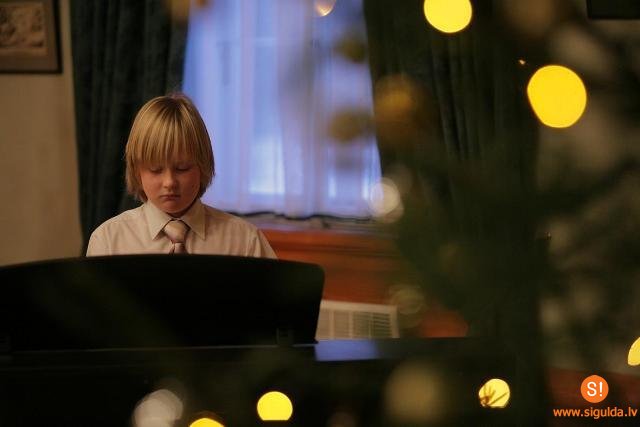 Ziemassvētku ieskaņu koncerts „Svētki ledus pilī” Turaidā