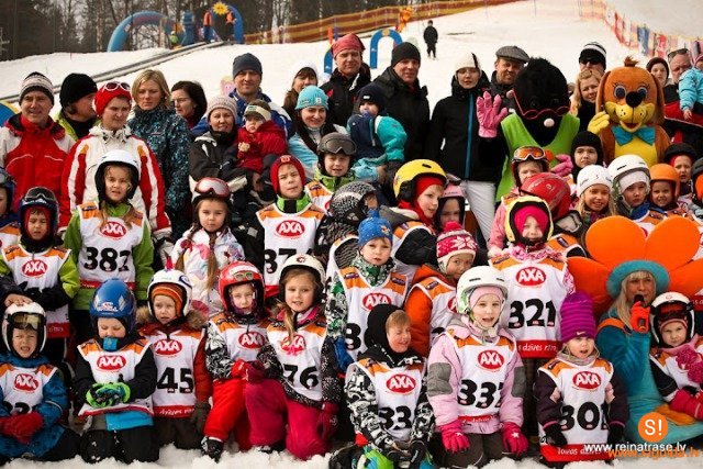 Noskaidroti mini slaloma sacensību Mazais Reinis 2012 uzvarētāji