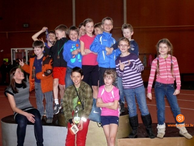 Jaunākie vieglatlēti uzrādījuši labus rezultātus Limbažos