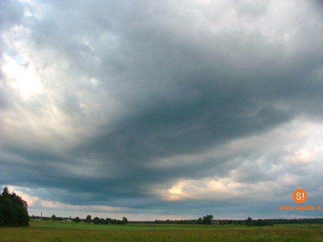 Aicinām uz Mākoņu pastaigu Siguldā!