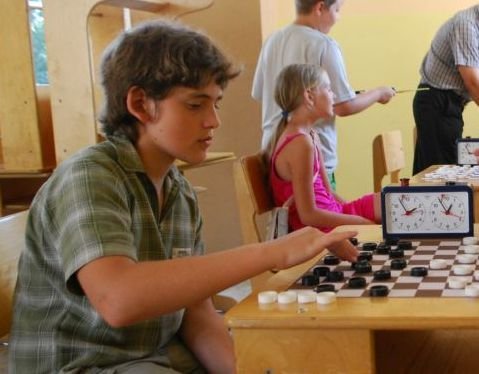 Siguldietim labi sasniegumi Latvijas jauniešu čempionātā 100 lauciņu dambretē