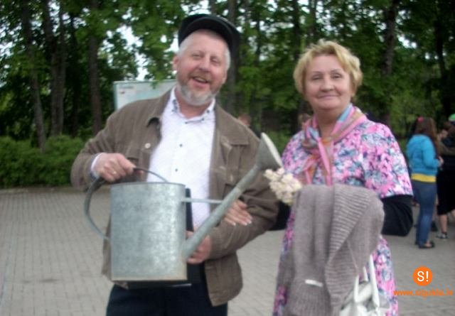 Allažu amatierteātris aicina uz izrādi par kolhoza laikiem