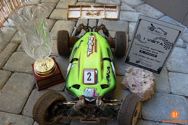 Roberts Treijs uzvar 6.posmā un kļūst par čempionu