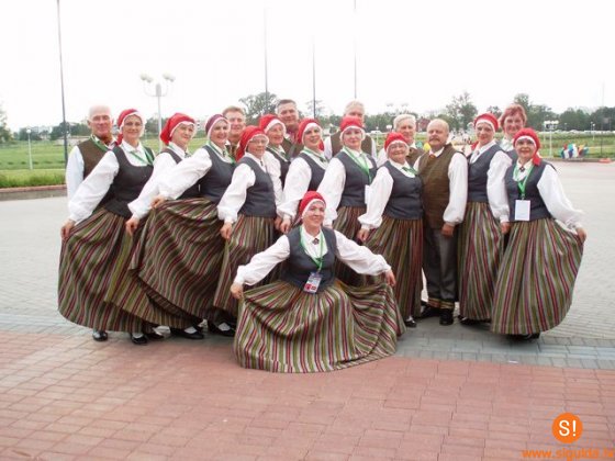 Deju kolektīvi aicina uz Mārtiņdienas koncertu