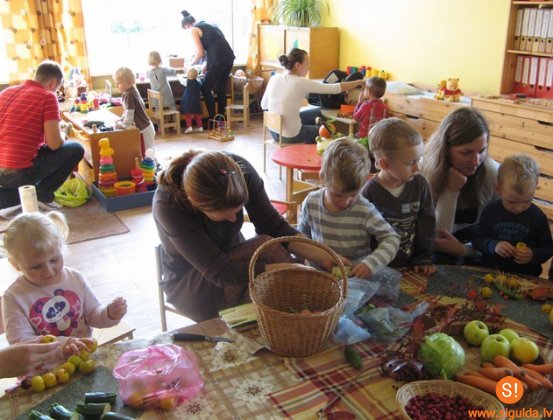 Radošās darbnīcas bērnudārzā „Ābelīte”