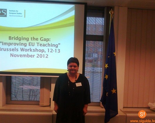 Pilsētas vidusskolas direktore piedalās konferencē Briselē