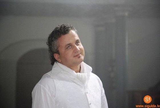 Siguldas ev. lut. baznīcā uzstāsies Sergejs Jēgers un Diāna Jaunzeme