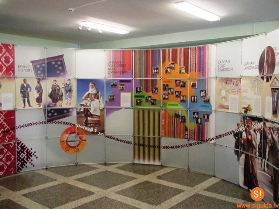 Aicina apmeklēt ceļojošo izstādi Siguldas 1.pamatskolā