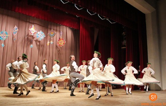 Jauniešu deju kolektīva “Vizbulīte” koncerts Mālpilī