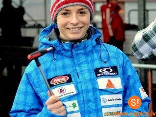 Siguldiete L.Priedulēna uzrāda teicamu rezultātu junioru čempionātā skeletonā