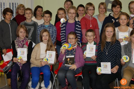 Stāstnieku konkurss „Es lepojos ar savu zemi”