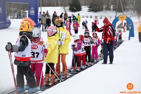 Noskaidroti mini slaloma sacensību „Mazais Reinis 2013” II posma uzvarētāji