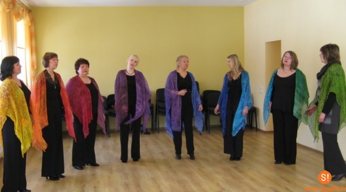 Vokālais ansamblis „Liepavots” skatē iegūst augstu novērtējumu