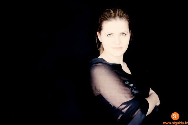 Pianiste Lauma Skride koncertzālē „Baltais flīģelis” sniegs solo koncertu