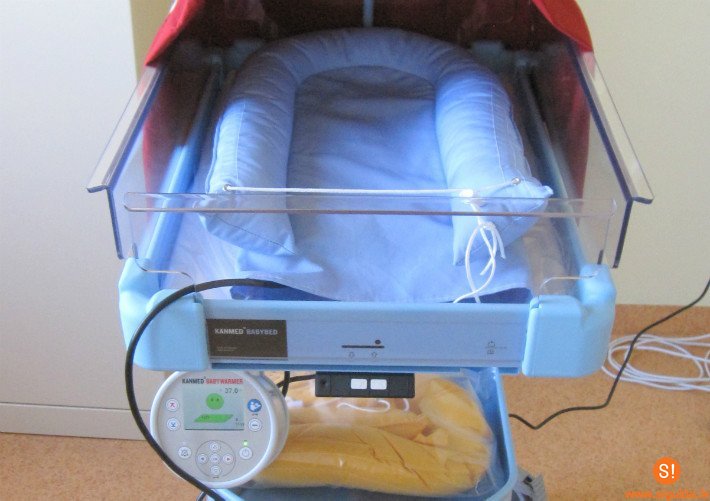 Veic Rīgas rajona slimnīcas Dzemdību nodaļas jaundzimušo aprūpes tehnoloģiju modernizāciju