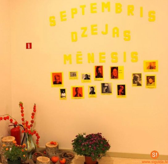 Aizvadīti Dzejas dienu pasākumi Laurenču sākumskolā