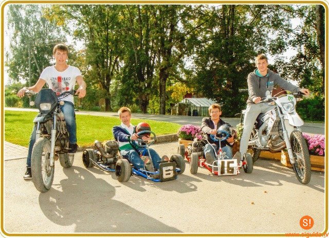 Siguldas novada Jaunrades centrā darbojas moto darbnīca