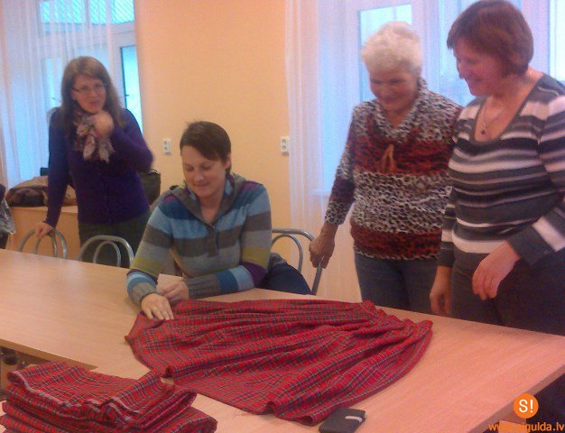 Allažu pamatskolā turpinās Sorosa fonda finansēto projektu aktivitātes