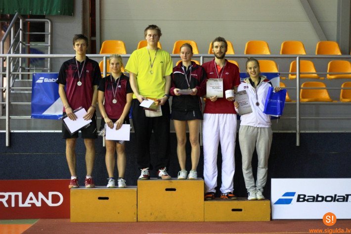 Labus rezultātus badmintona sacensībās uzrāda siguldiete Jekaterina Romanova