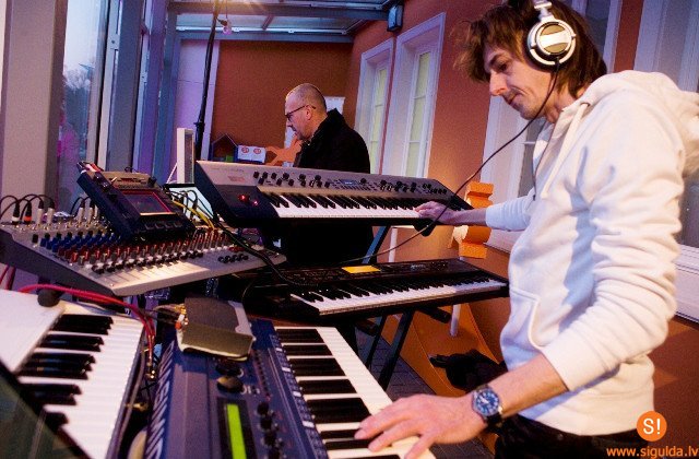 Tobis saņem Mūzikas ierakstu gada balvu par elektroniskās mūzikas albumu