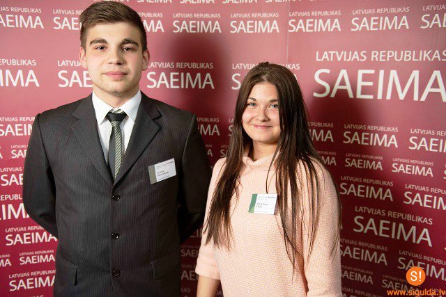 Siguldieši piedalās 4.Jauniešu Saeimā