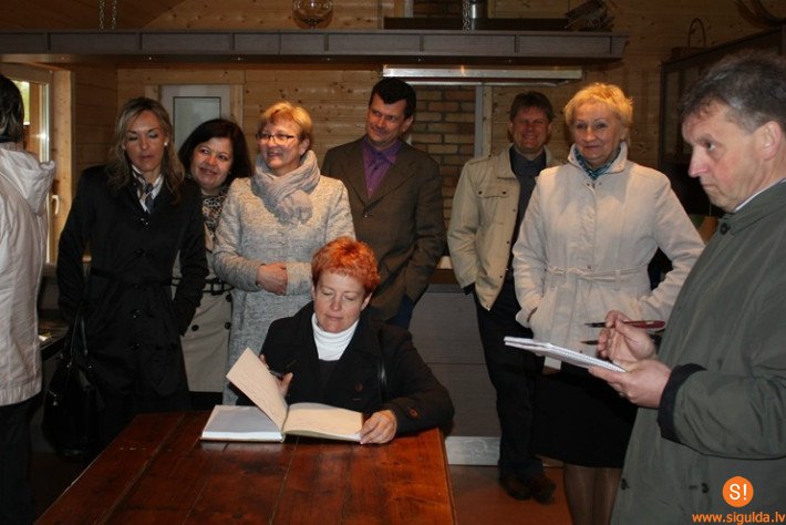 Siguldas novada Domes deputāti piedalās izbraukuma sēdē Allažos