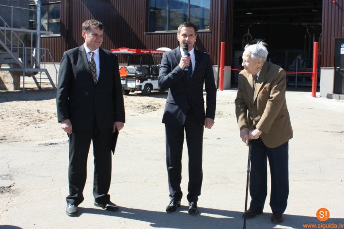 Allažos atklāta jauna ražošanas līnija uzņēmumā SIA „Kokpārstrāde 98”