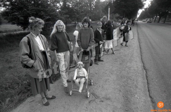 Aicina atpazīt Baltijas ceļa Siguldas novada dalībniekus