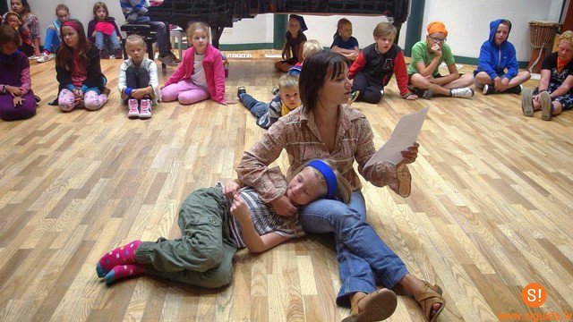 Aicina pieteikties Lienes Circenes radošā mākslu studijā