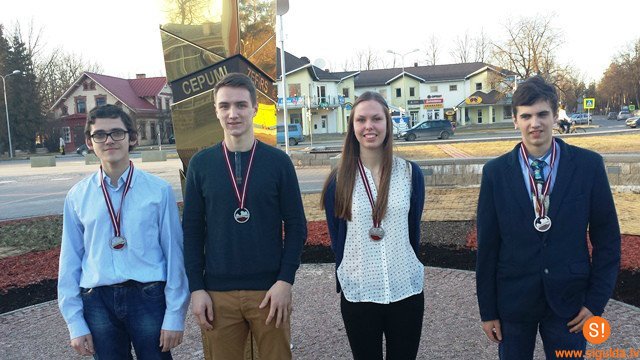 Siguldas Valsts ģimnāzijas skolēni Valsts matemātikas olimpiādes laureāti