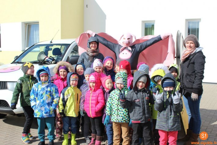 Bērnudārzā „Ieviņa” ciemojas Cūkmens