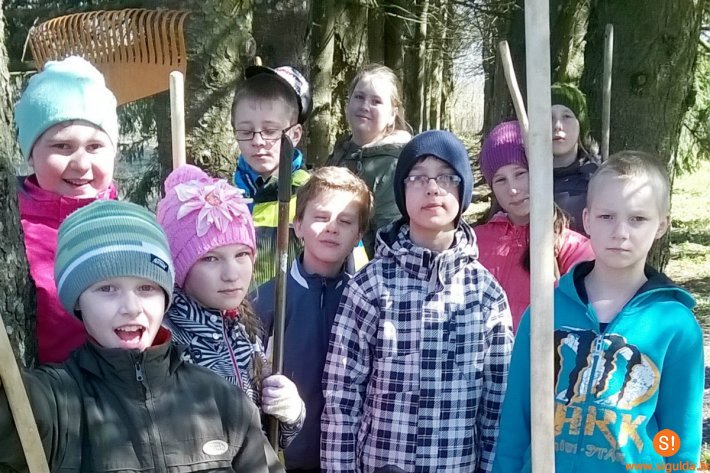 Lielā talka Allažu pamatskolā