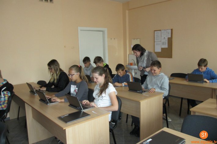 Siguldas Valsts ģimnāzijas septītklasnieki iesaistās izpētes projektā