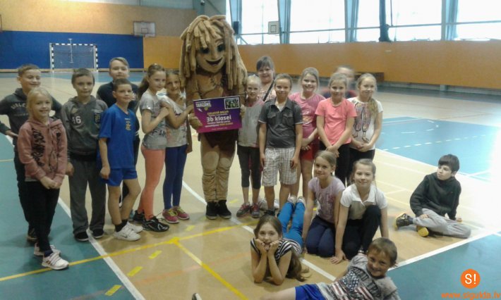 Siguldas 1.pamatskolas skolēni uzvar konkursā un dodas uz “Tarzānu”