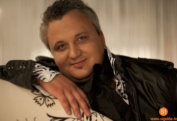 Muzikālajai izrādei – novelei “Orlando teiksmainā dzīve” mainīts norises laiks