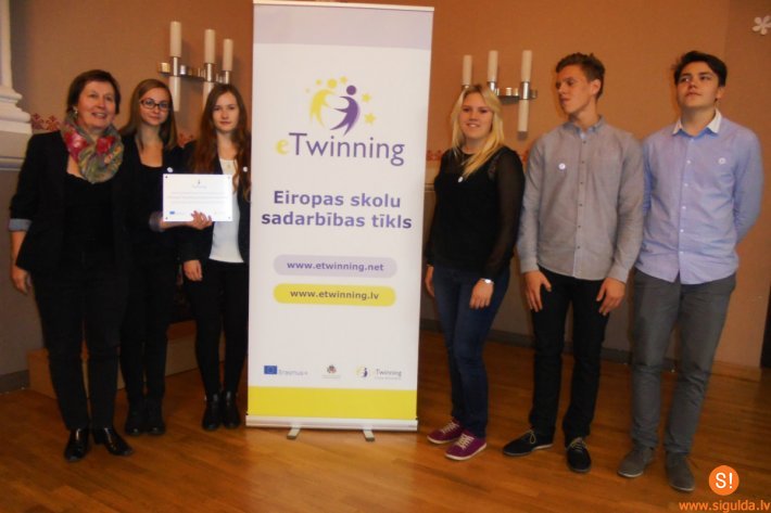 Siguldas pilsētas vidusskolas projekts „Nacionālā eTwinning balva 2015” finālā