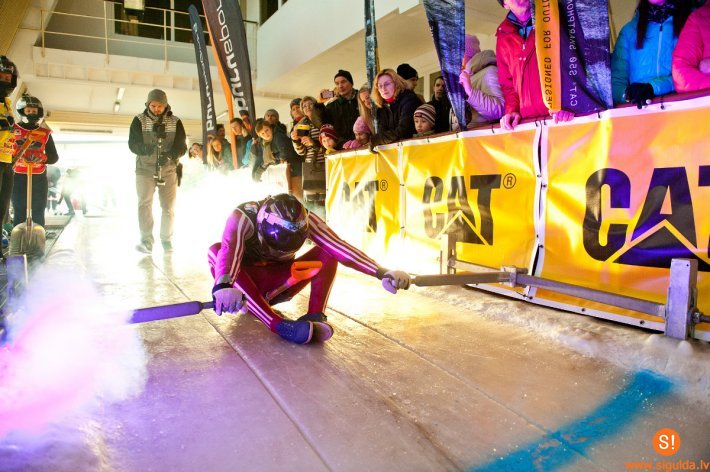 Trešo sezonu uzsāks tautas ziemas sacīkšu seriāls „Showel Race”