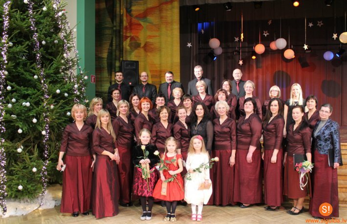 Aicina uz Ziemassvētku koncertu „Laba slava sniedziņam”