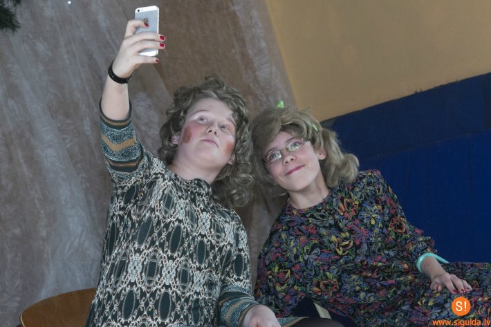 Ziemassvētku pasākums „Lielie mazajiem”