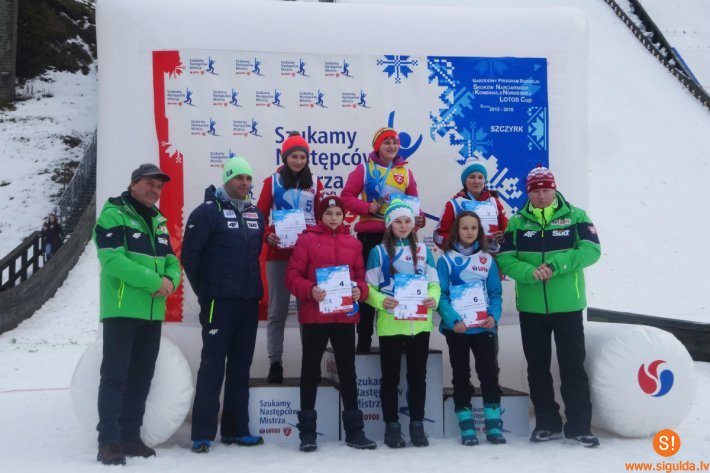 Tramplīnlēcēju panākumi nometnē Slovēnijā un sacensībās Polijā