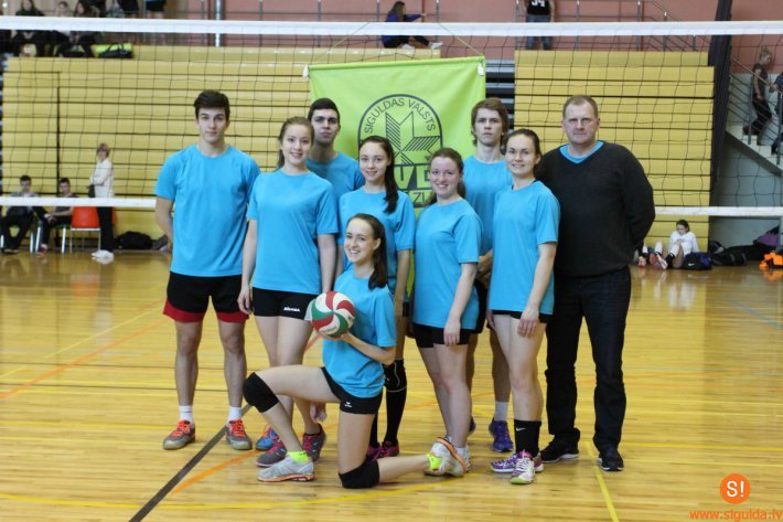 Siguldieši piedalās volejbola sacensībās Igaunijā